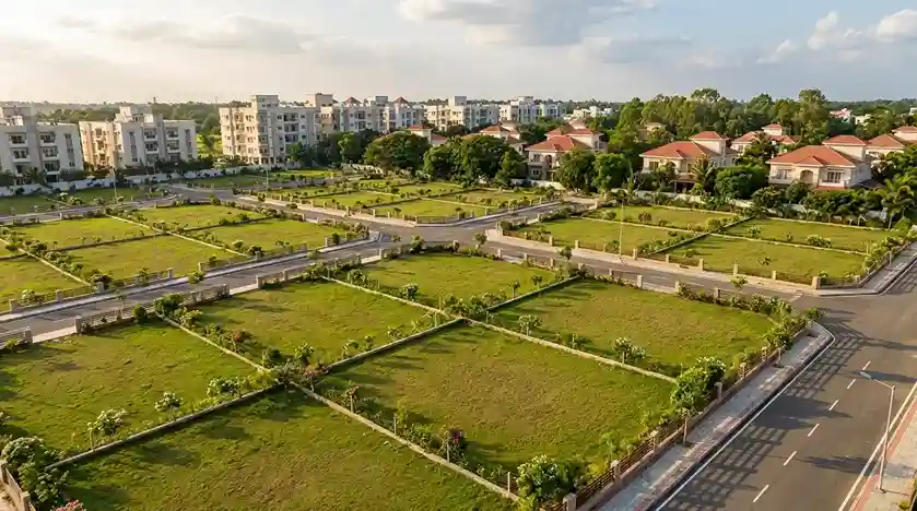CRDA approved plots in Chevapadu with clear titles and modern road network